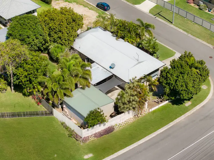 2 Elanora St, Boyne Island QLD 4680