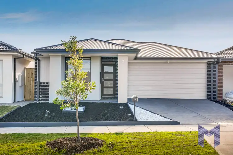 7 Ginnala Rd, Sunbury VIC 3429