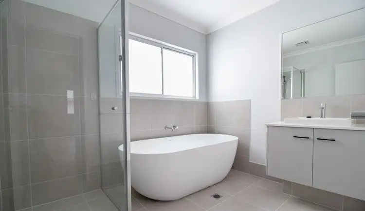 Fourth view of Homely house listing, 7 Amazon Cct, Helensvale QLD 4212