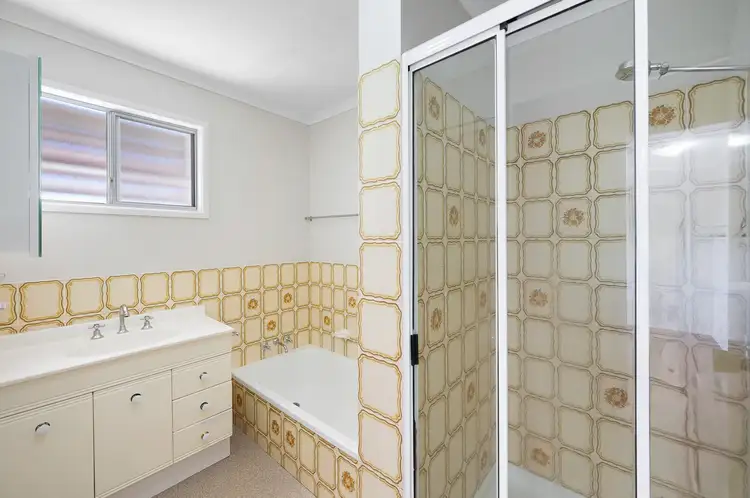 Fifth view of Homely house listing, 3 Sunnyridge Rd, West Gladstone QLD 4680