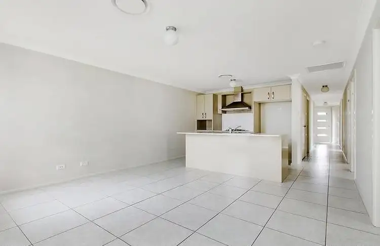 Second view of Homely house listing, 39 Donovan Circuit, Ropes Crossing NSW 2760