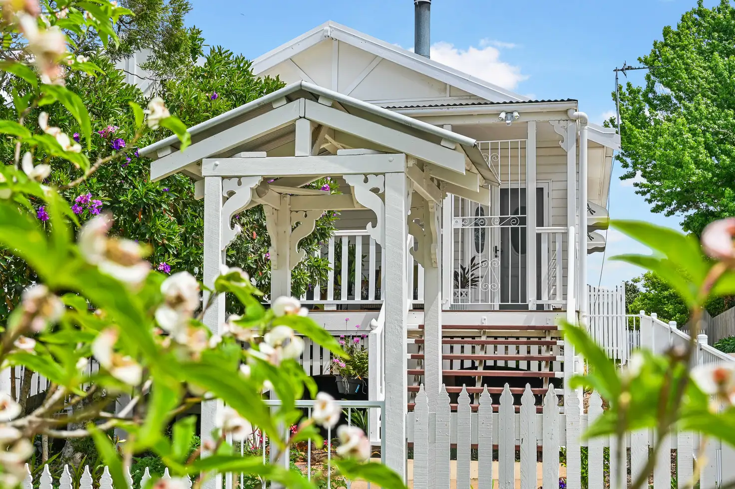 Main view of Homely house listing, 1/23 Glendower St, Mount Lofty QLD 4350