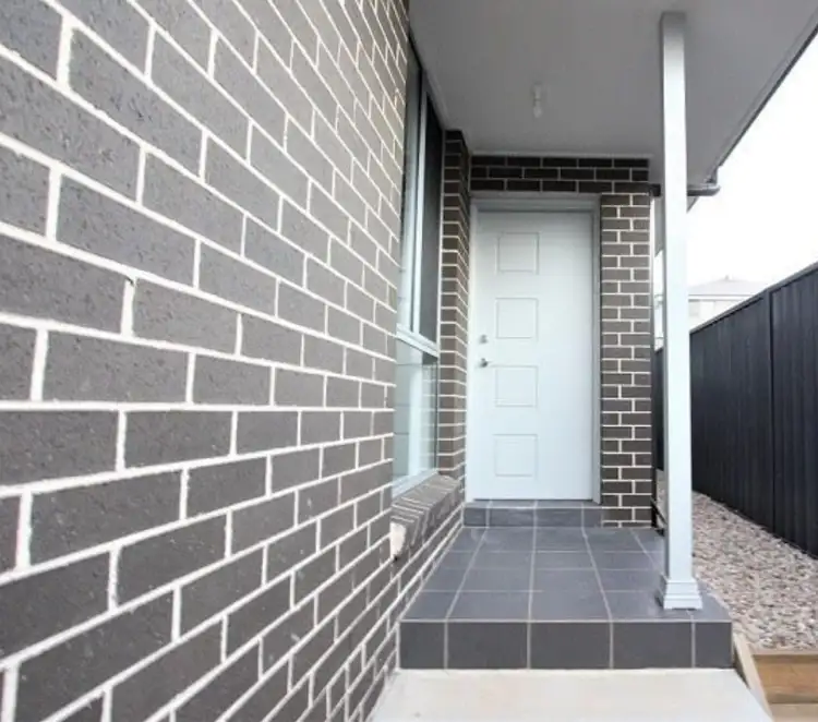 20A Kenway St