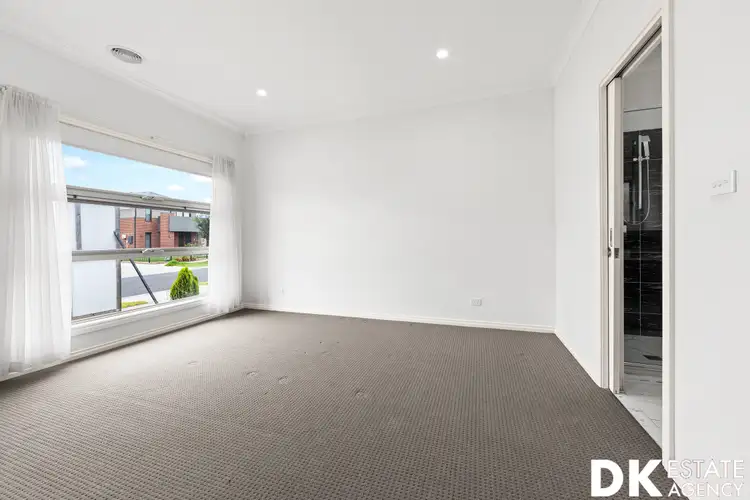 Second view of Homely house listing, 14 Jindalee Way, Werribee VIC 3030
