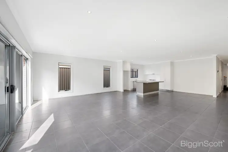 Fifth view of Homely townhouse listing, 1/18 Deakin Street, Maidstone VIC 3012