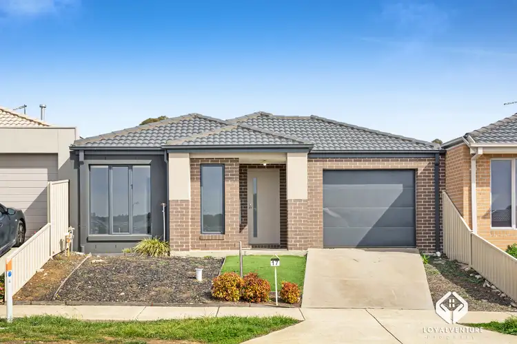 17 Westwood Rd, Kilmore VIC 3764