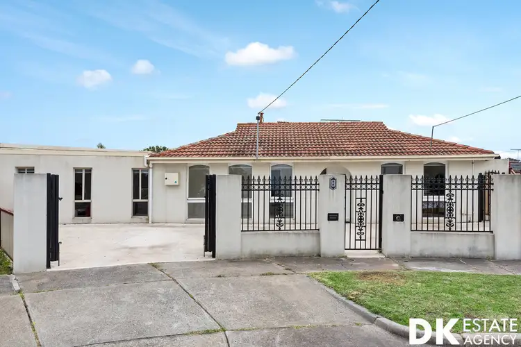 8 Maroondah Court, St Albans VIC 3021