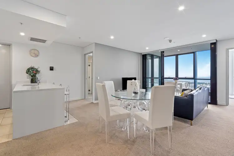 2708/2 Como Cres, Southport QLD 4215