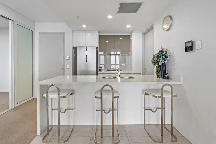 Sixth view of Homely apartment listing, 2708/2 Como Cres, Southport QLD 4215