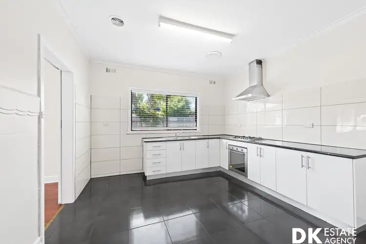Fifth view of Homely house listing, 9 Percy Street, St Albans VIC 3021