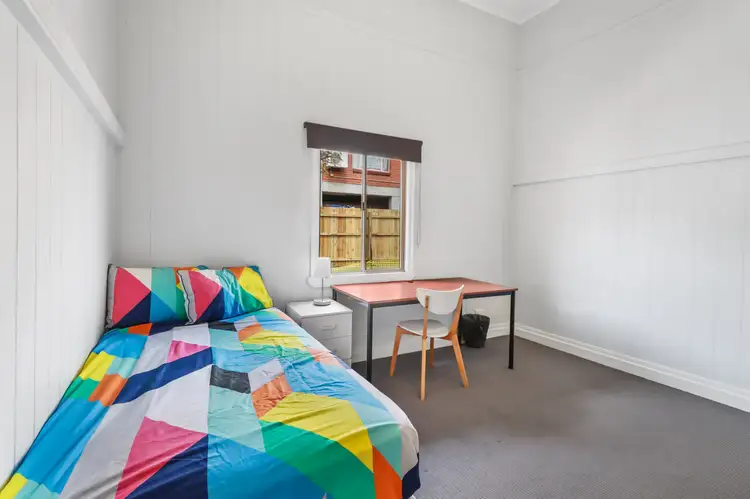 381 Cornwall St, Greenslopes QLD 4120