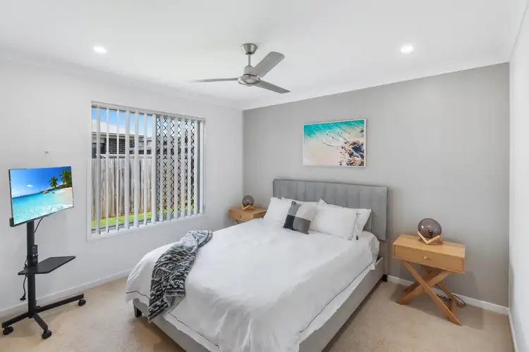 71 Swansea Cct, Redland Bay QLD 4165