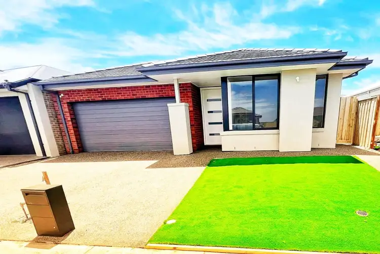 Main view of Homely house listing, 4 Mistletoe Dr, Strathtulloh VIC 3338
