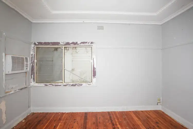 Second view of Homely house listing, 24 Short St, Wellington NSW 2820
