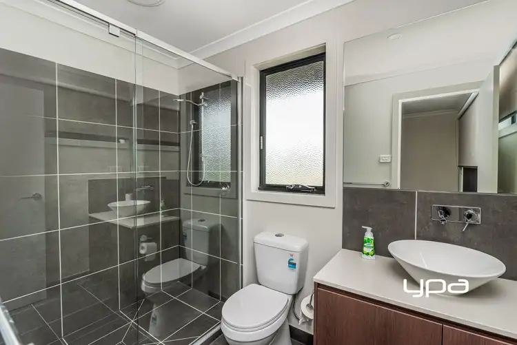 Fifth view of Homely house listing, 2 Ballet Crescent, Sunbury VIC 3429