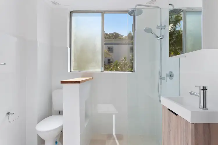 Third view of Homely apartment listing, 6/12 Frazer Street, Collaroy NSW 2097