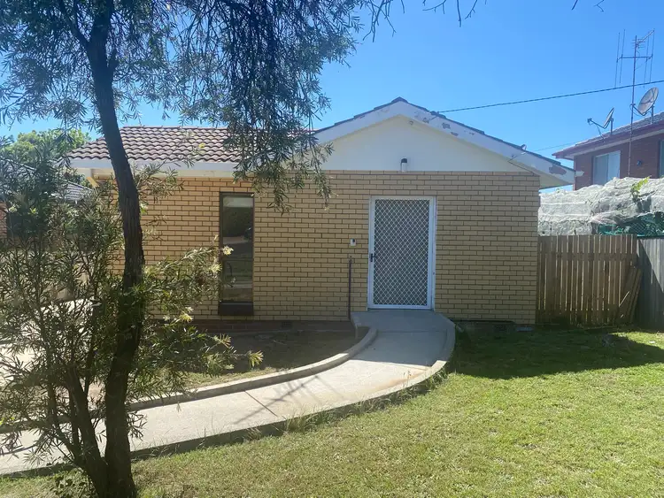 35 Ingleside Rd, Karabar NSW 2620