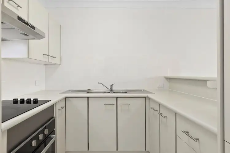 Fourth view of Homely apartment listing, 7/5 Vincent Street, Indooroopilly QLD 4068