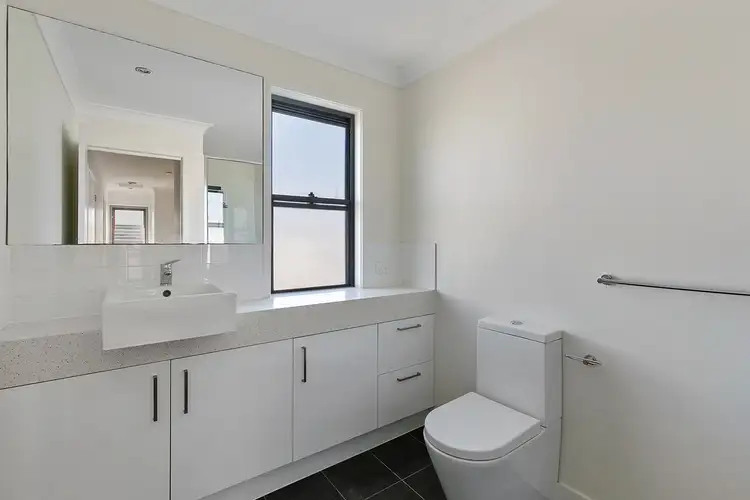 Fifth view of Homely townhouse listing, 8/40 Cambridge St, Carina Heights QLD 4152