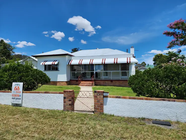 6 Lane Street, Stanthorpe QLD 4380