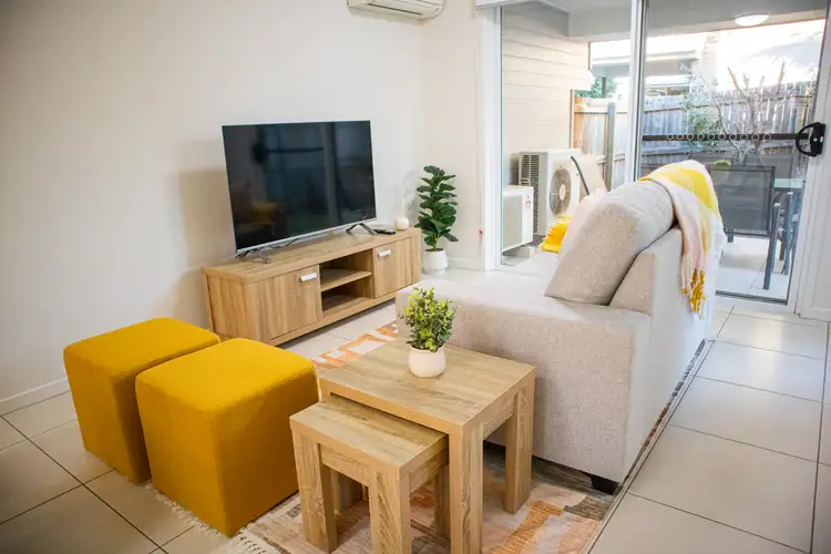 Main view of Homely unit listing, 2/21 Leigh Cr, Dakabin QLD 4503
