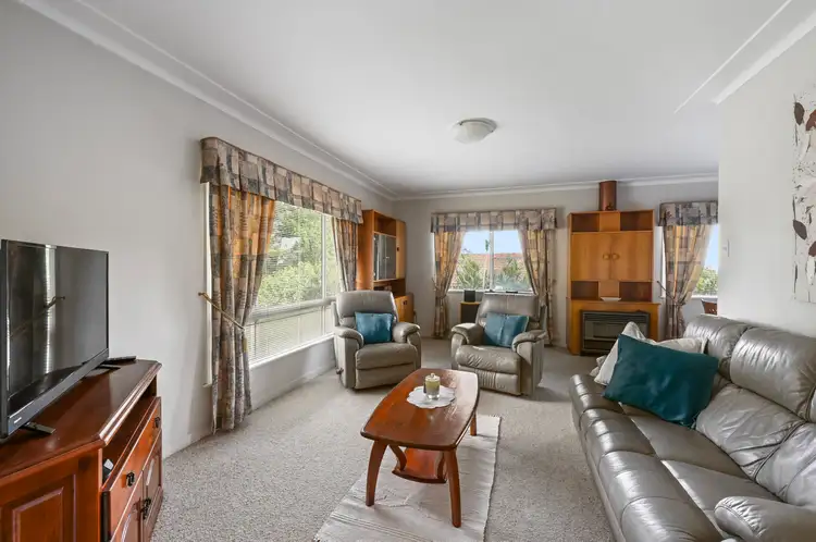 Third view of Homely house listing, 2 Alfred St, Mount Lofty QLD 4350