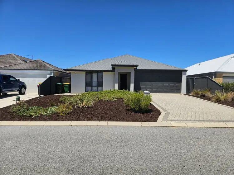 3 Acropolis Road