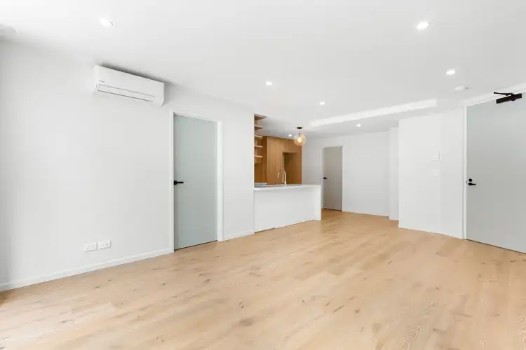 Fifth view of Homely apartment listing, 2/44 Miles St, Hawthorne QLD 4171