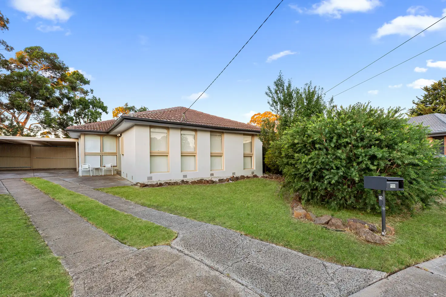 Main view of Homely house listing, 10 Elstree Ct, Kealba VIC 3021