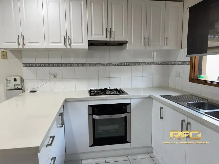 39 Carina Dr, Melton VIC 3337