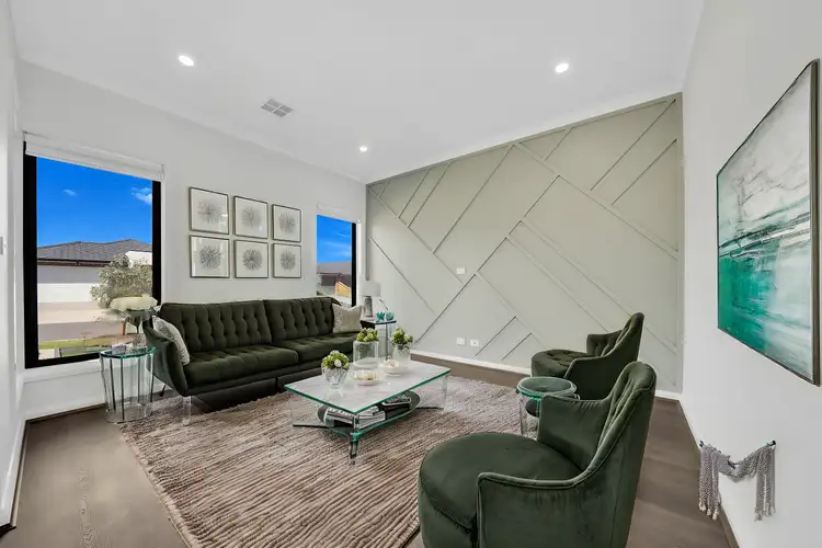 33 Avignon St, Wollert VIC 3750