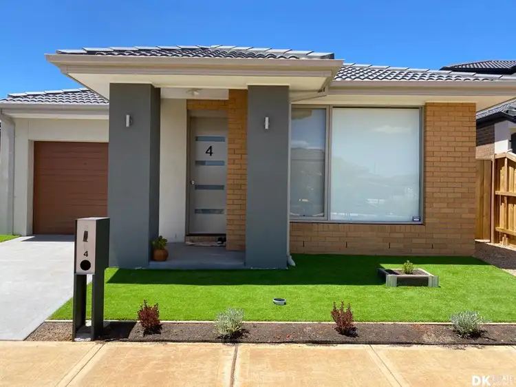 Main view of Homely house listing, 4 Bridgegate Rd, Thornhill Park VIC 3335