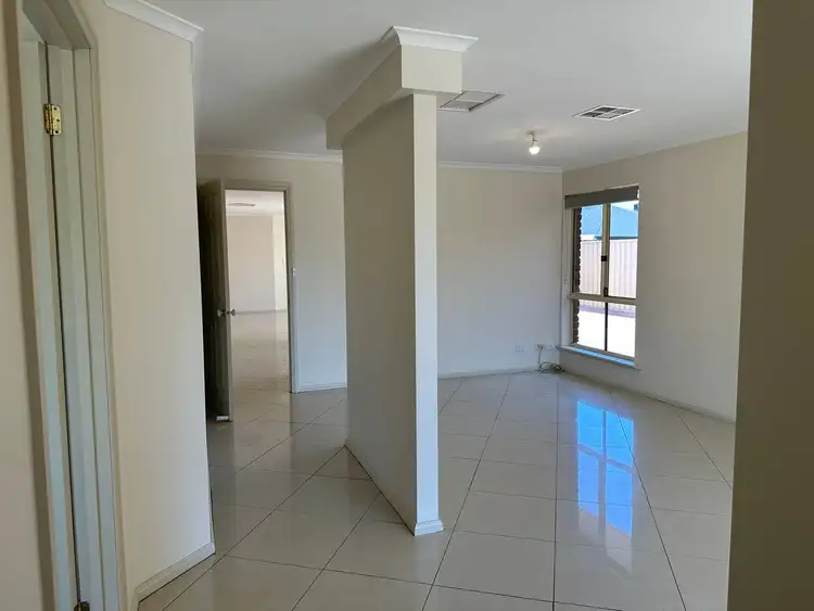 Second view of Homely house listing, 25 Lakeridge Cct, Burton SA 5110