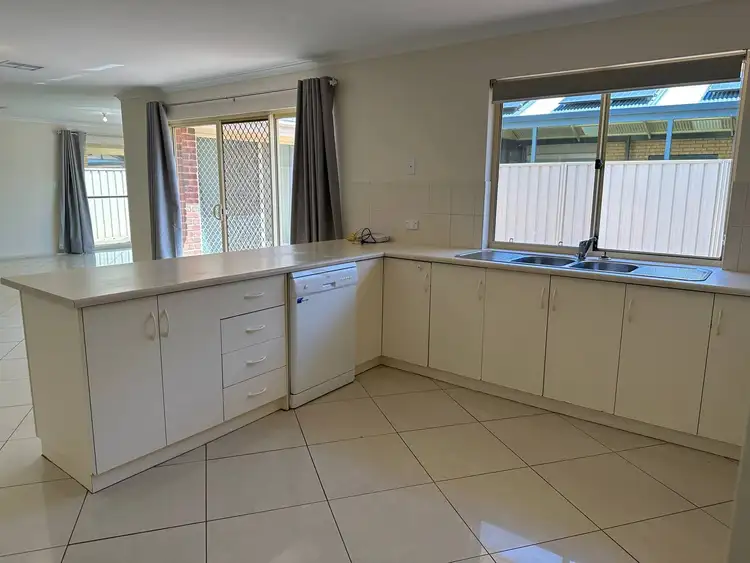 Fourth view of Homely house listing, 25 Lakeridge Cct, Burton SA 5110