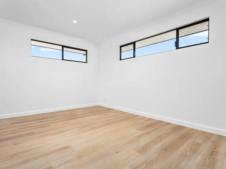 3/62 Agincourt Dr, Forrestfield WA 6058