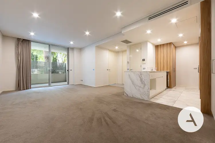 15 Coranderrk St