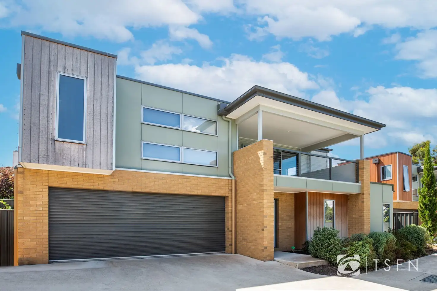 Main view of Homely house listing, 2/60a Honeysuckle St, Bendigo VIC 3550