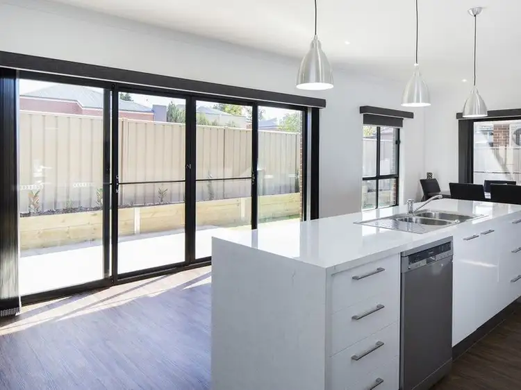 Fifth view of Homely townhouse listing, 2/31 Booth Street, Golden Square VIC 3555