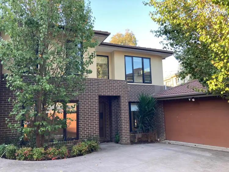 10 Boronia Grove
