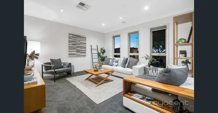 Second view of Homely house listing, 3 Rifflebird Dr, Tarneit VIC 3029