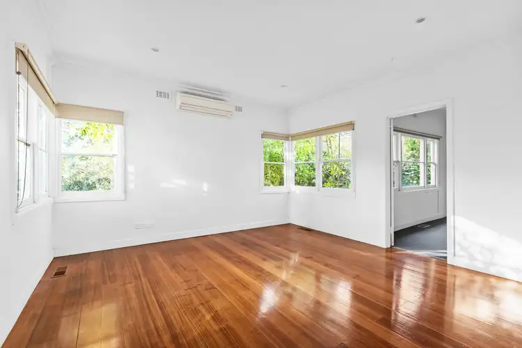 12 Ferris Ave, Mitcham VIC 3132