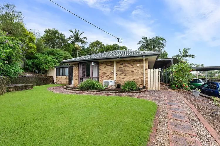 6 Cowal Court, Petrie QLD 4502