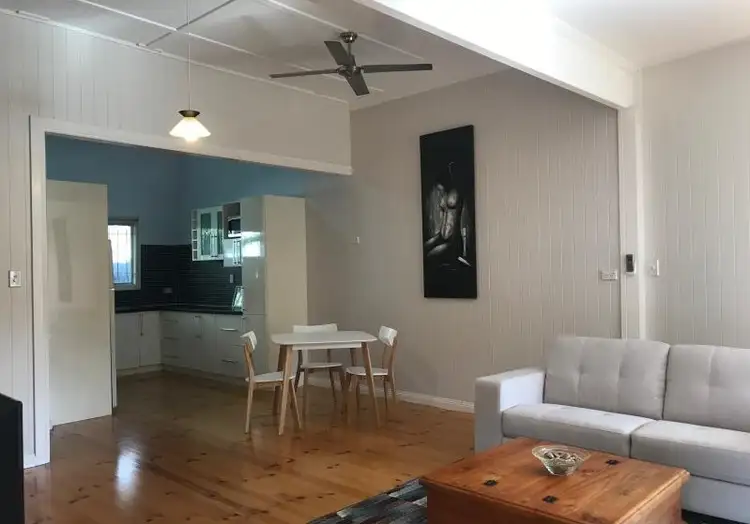 192 Oxley Road, Graceville QLD 4075