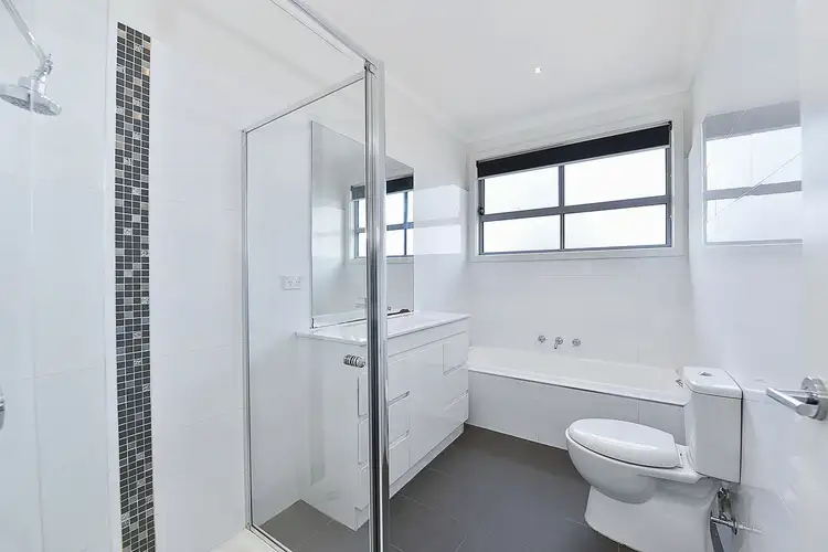 Fifth view of Homely house listing, 4 Larissa Ave, Tullamarine VIC 3043
