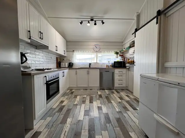 Second view of Homely house listing, 48 Archibald Street, Stanthorpe QLD 4380