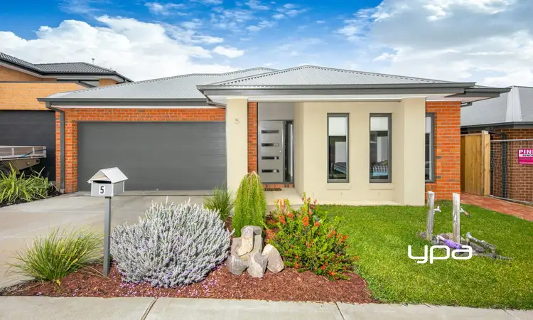 5 Weiss St, Diggers Rest VIC 3427
