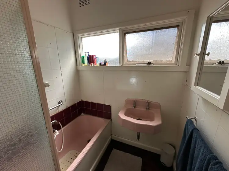 Fifth view of Homely house listing, 2 Scotsburn Grove, Werribee VIC 3030