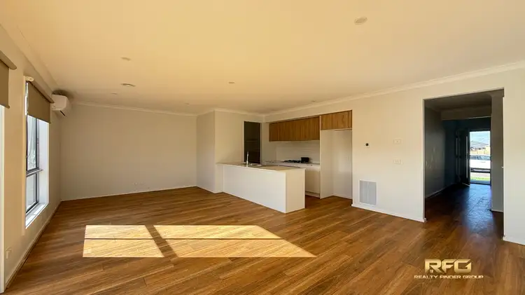 18 Peatland Rd