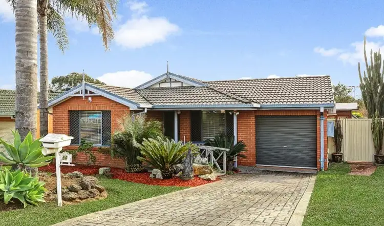 54 Victoria Road, Macquarie Fields NSW 2564