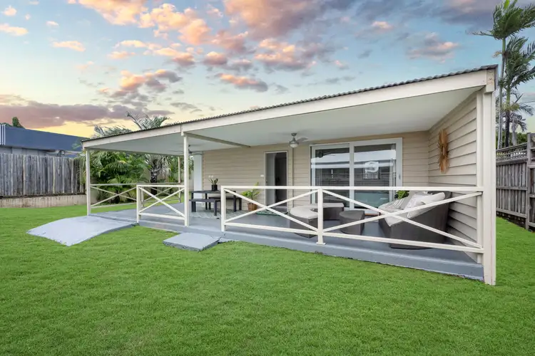 127 Bundock St, Belgian Gardens QLD 4810